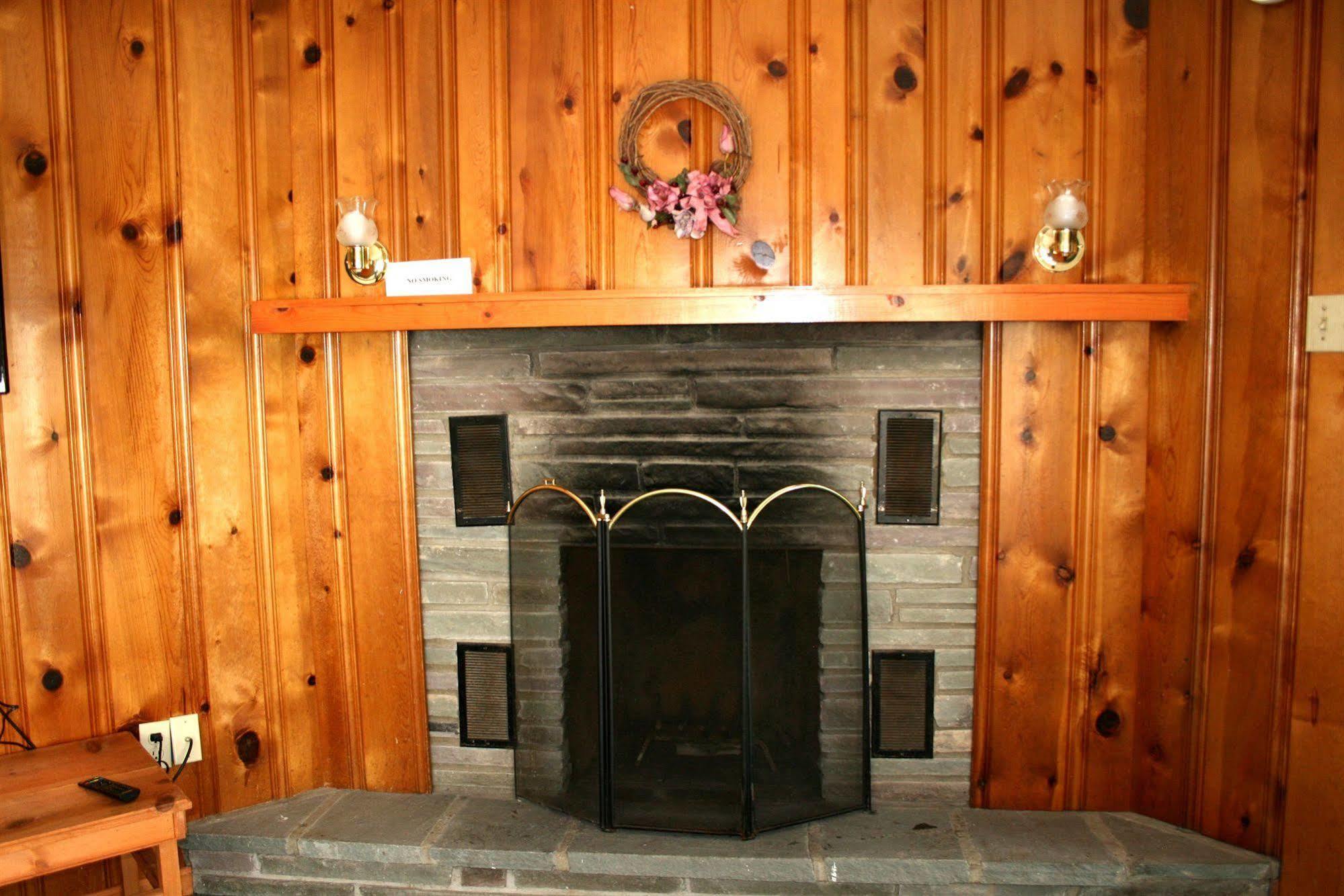 Chestnut Grove Family Resort Mount Pocono Eksteriør bilde