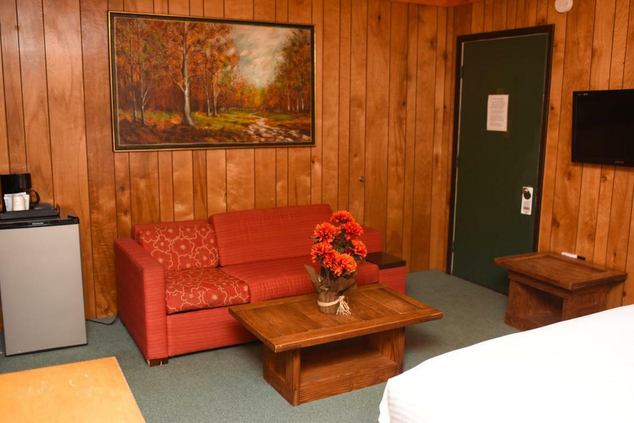 Chestnut Grove Family Resort Mount Pocono Eksteriør bilde