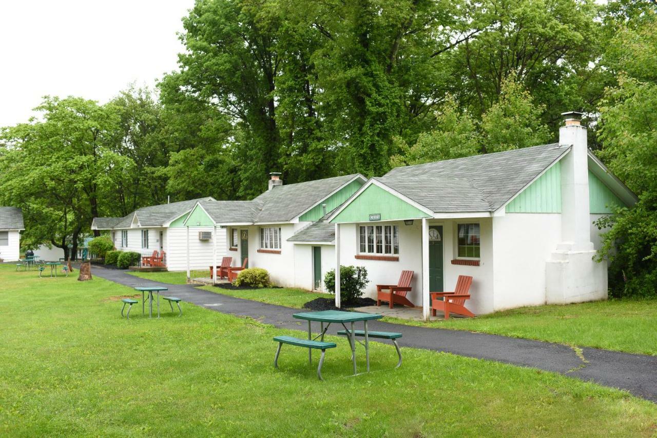 Chestnut Grove Family Resort Mount Pocono Eksteriør bilde