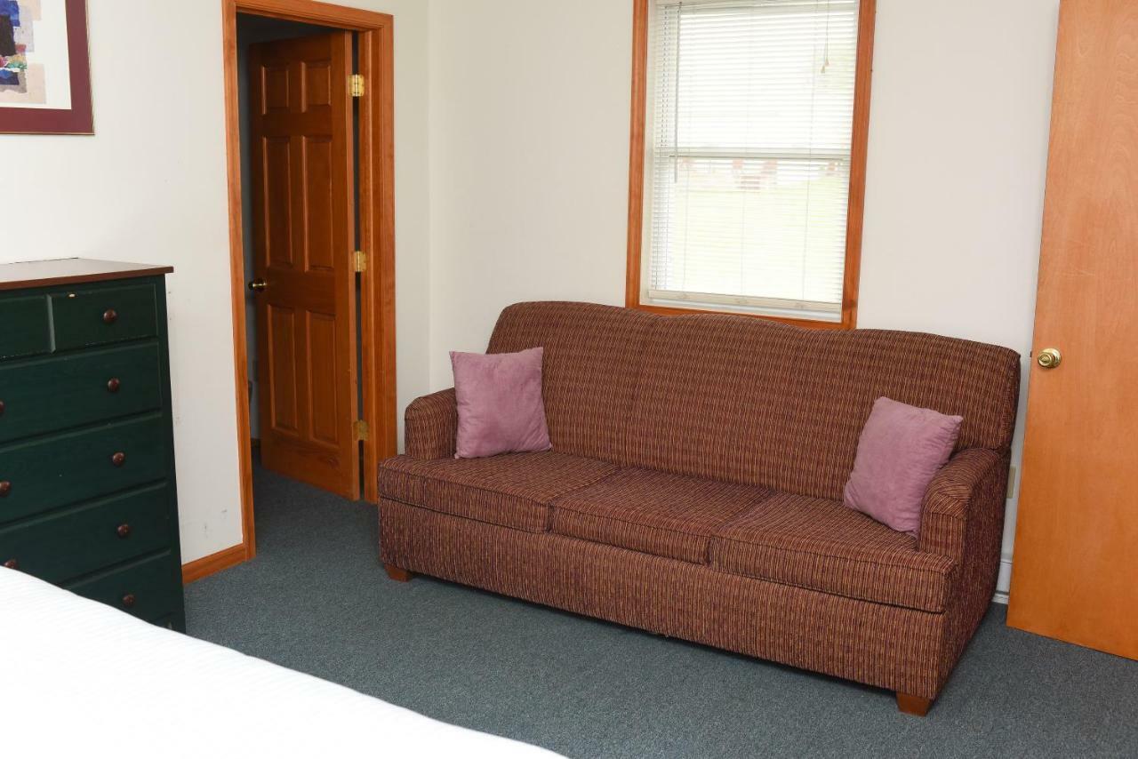 Chestnut Grove Family Resort Mount Pocono Eksteriør bilde